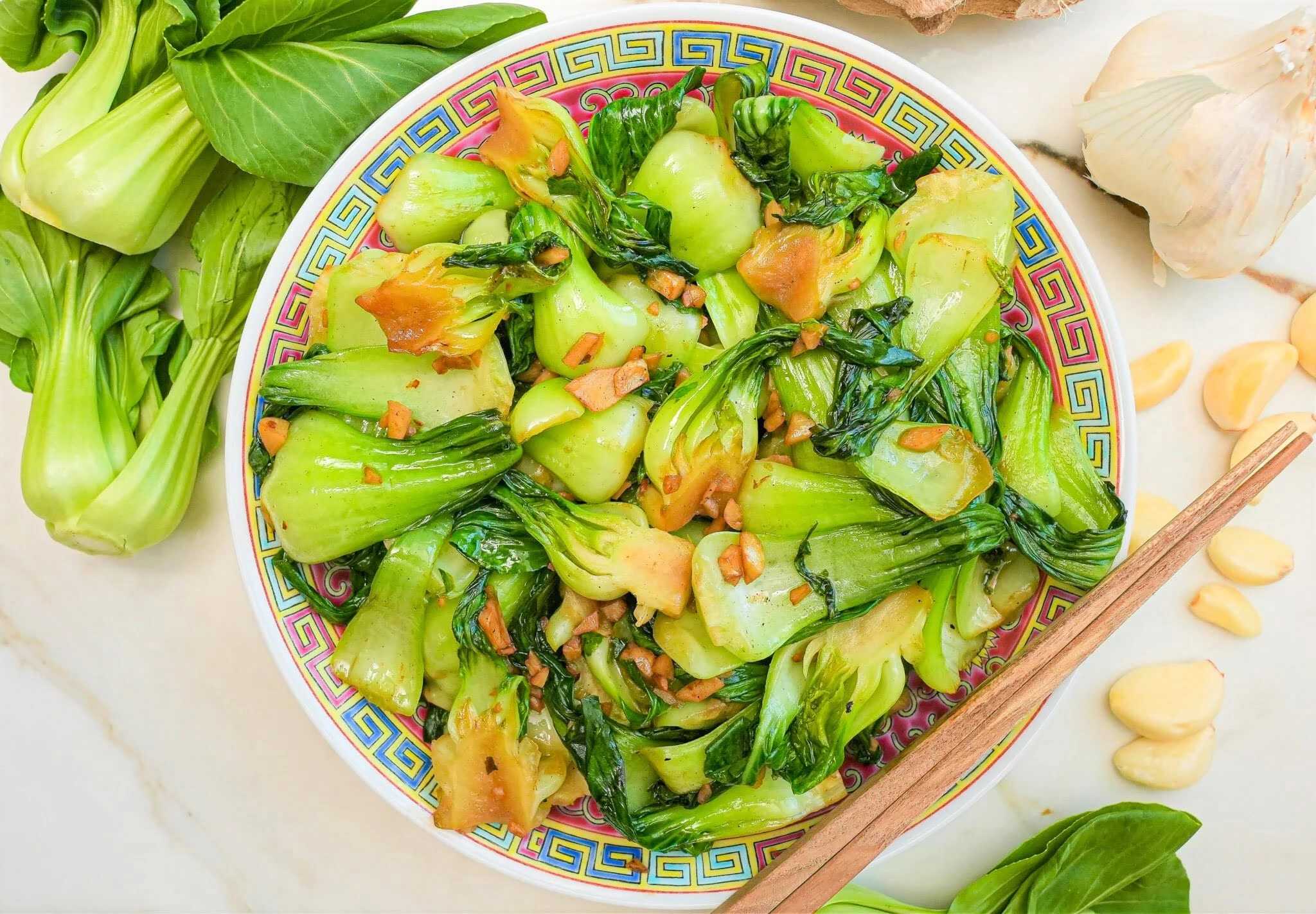 bok-choy-with-vegetables-and-garlic-sauce-recipe