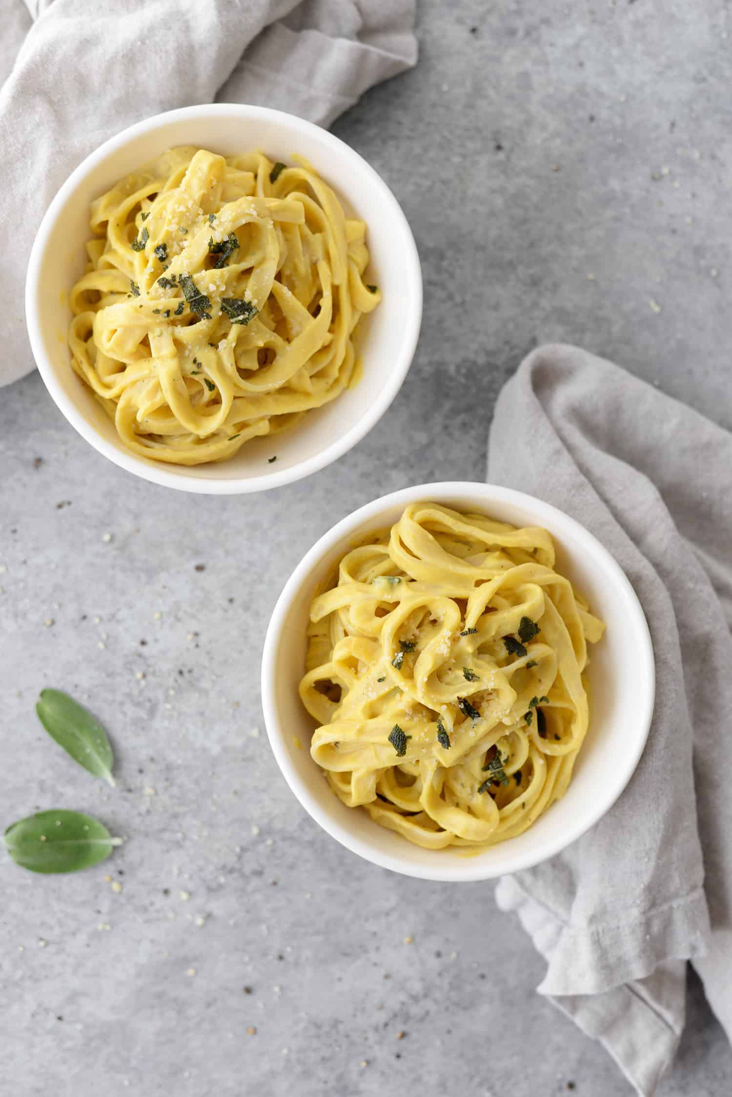 butternut-squash-vegan-alfredo-pasta-recipe