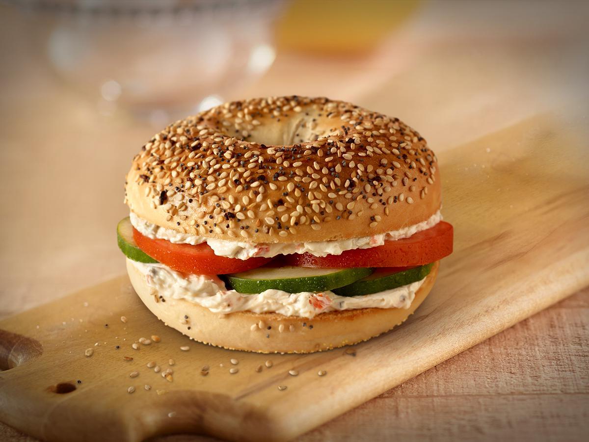 fresh-veggie-bagel-sandwich-recipe