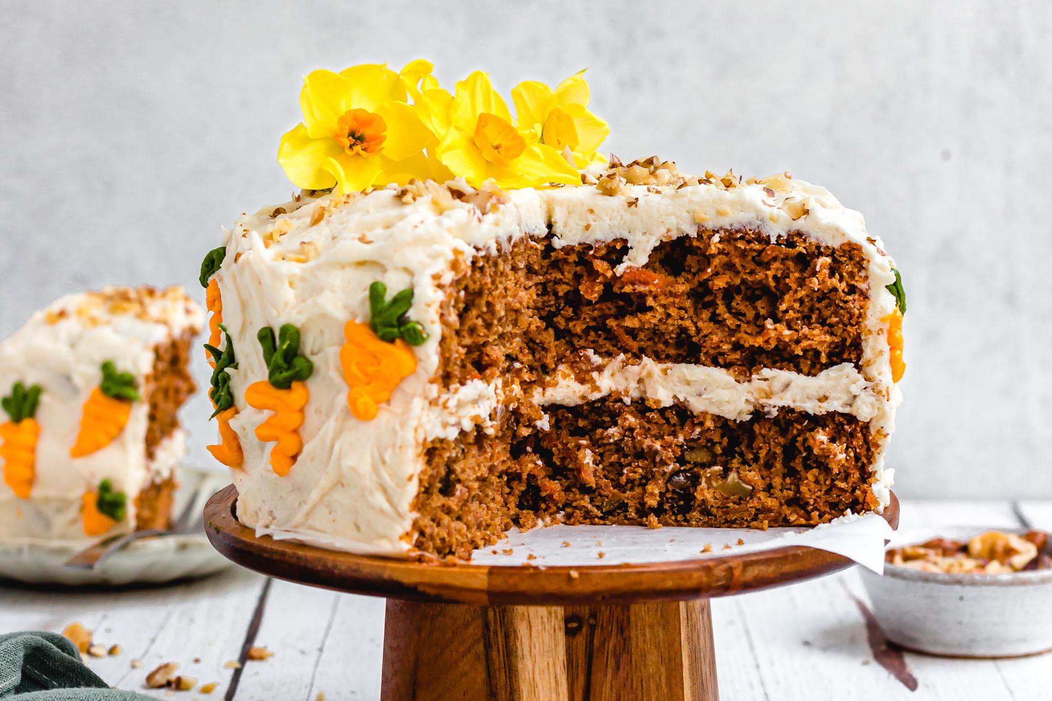 gluten-free-vegan-carrot-cake-recipe