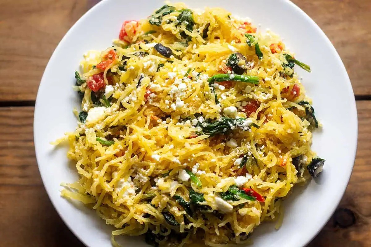 greek-inspired-vegan-spaghetti-squash-recipe