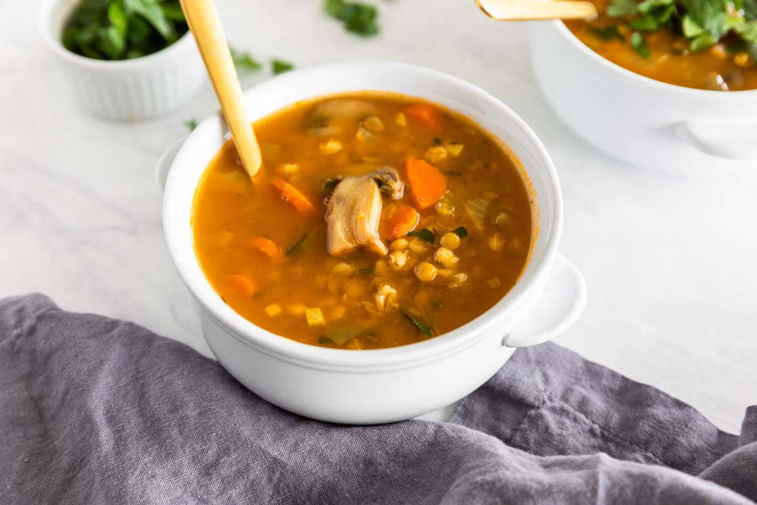 instant-pot-vegan-vegetable-and-barley-soup-recipe