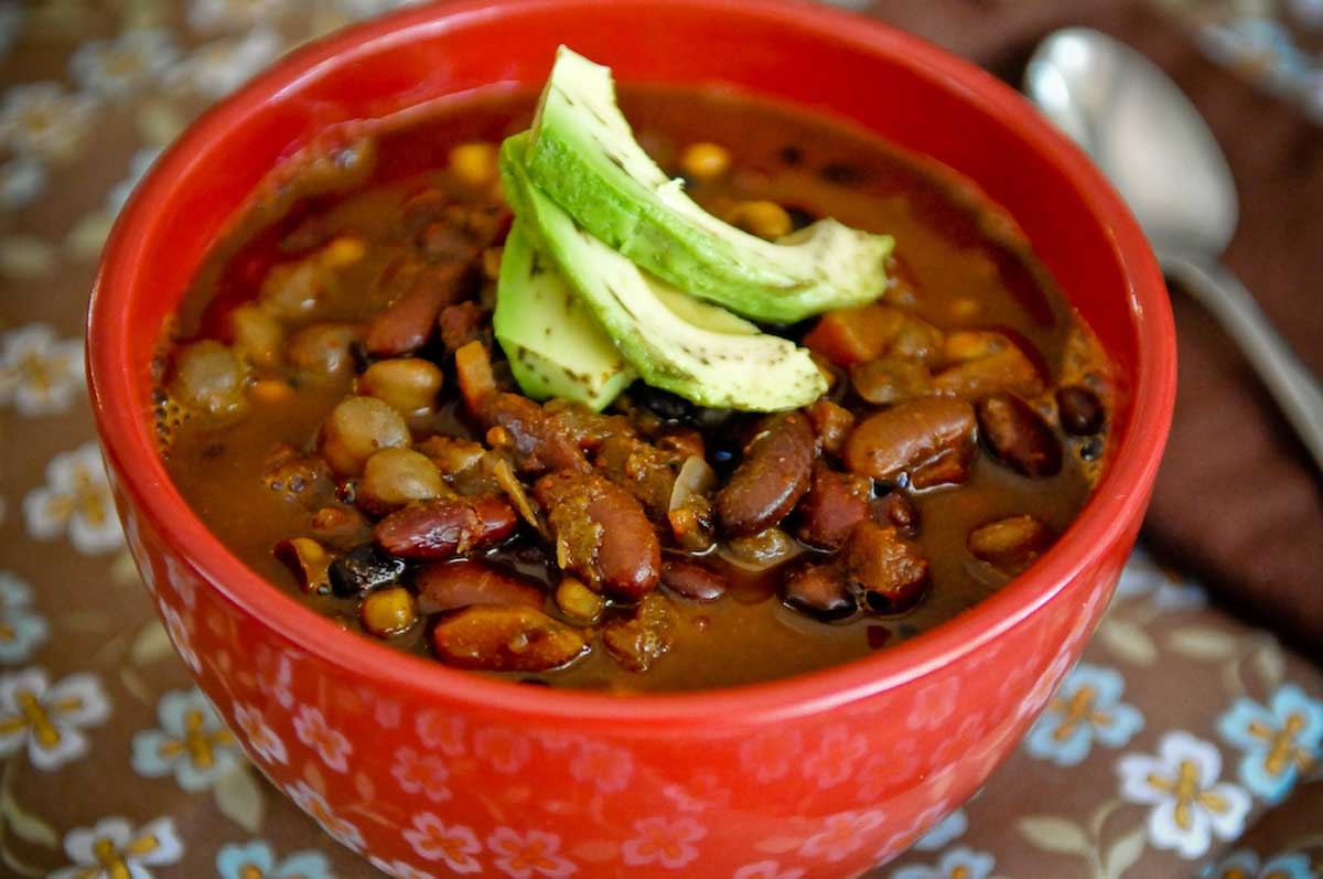 slow-cooker-vegan-chili-recipe