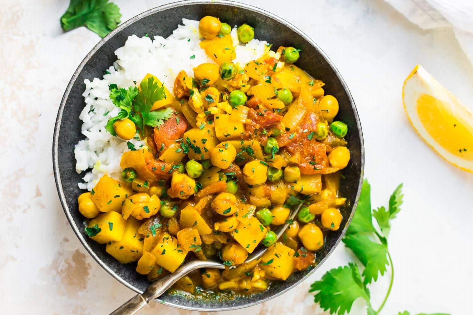 spicy-vegan-potato-curry-recipe