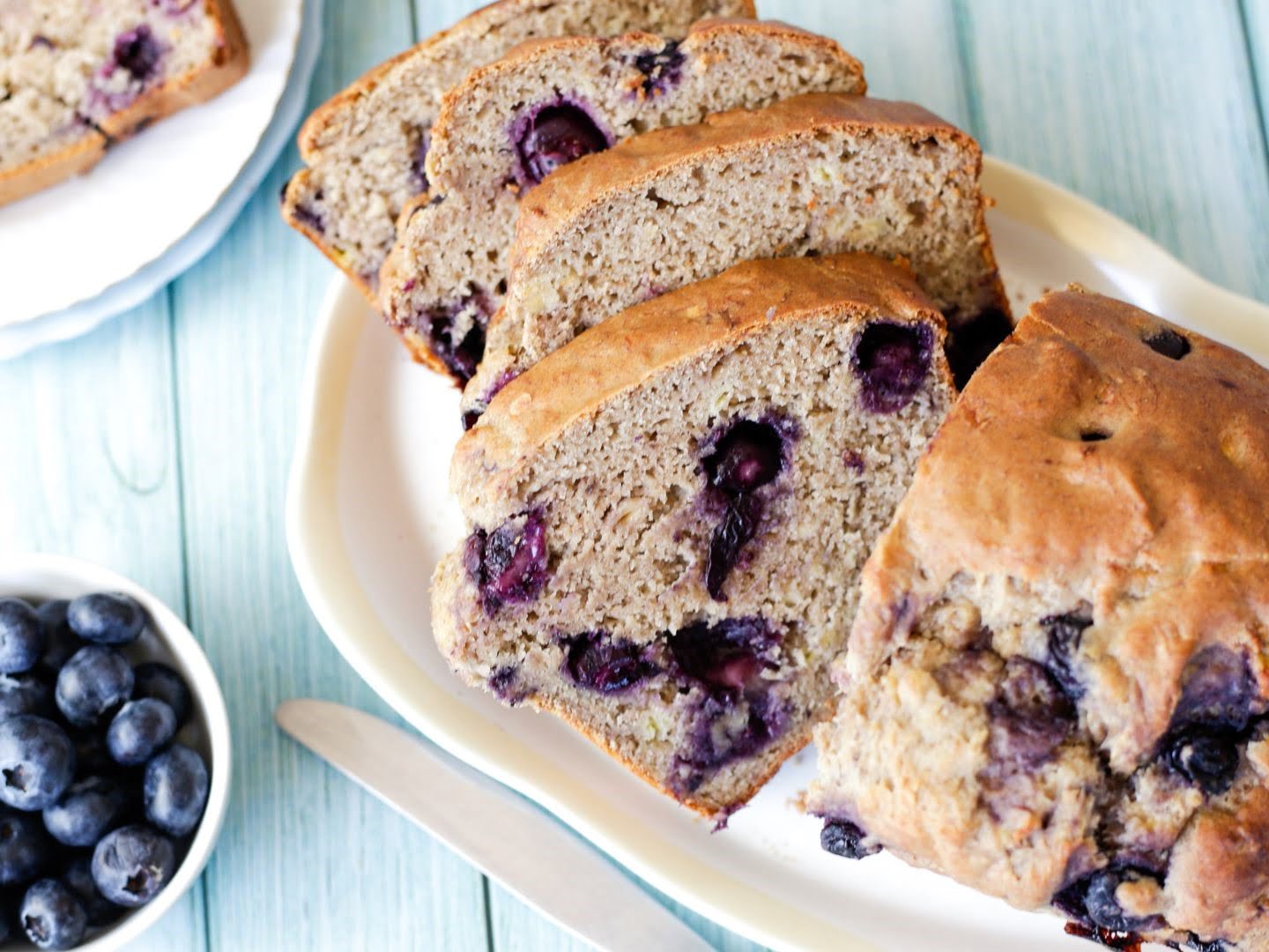 vegan-blueberry-banana-bread-recipe