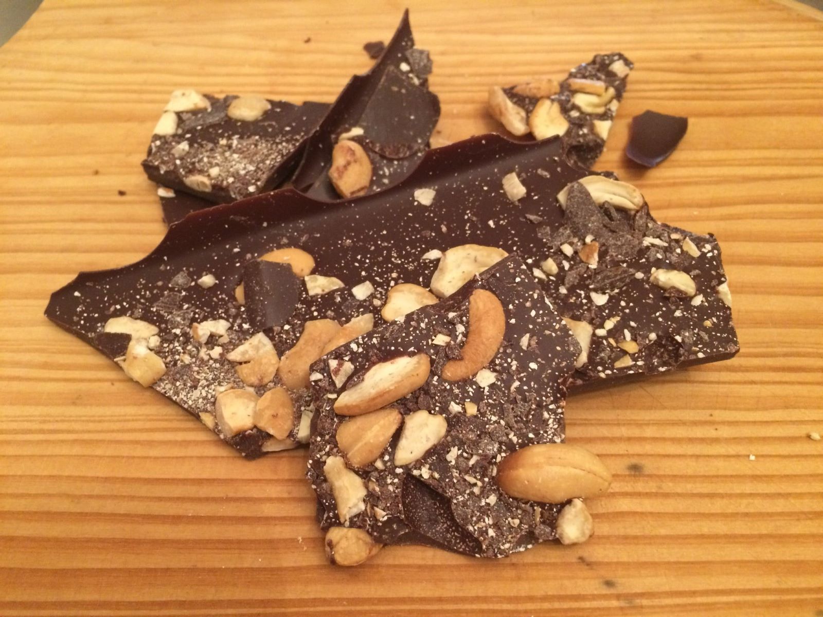 vegan-cashew-bark-recipe