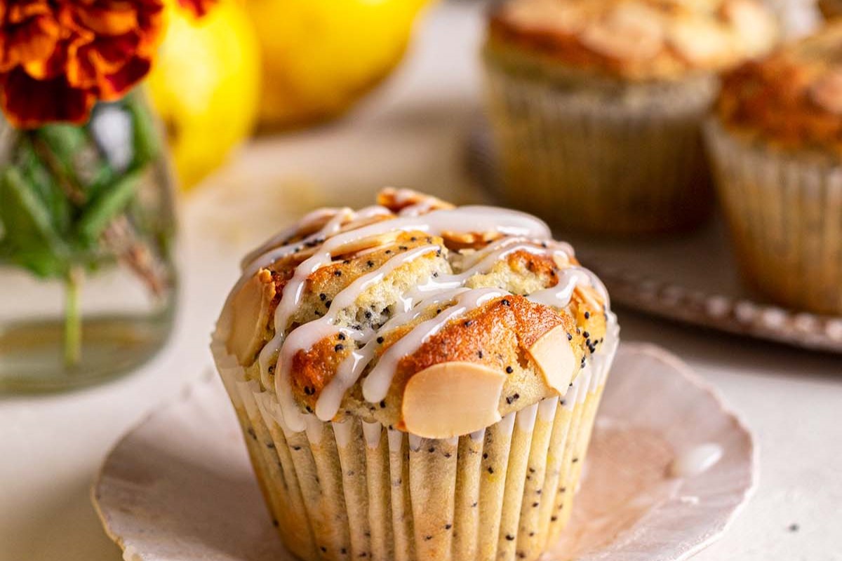 vegan-gluten-free-lemon-poppy-seed-muffins-recipe