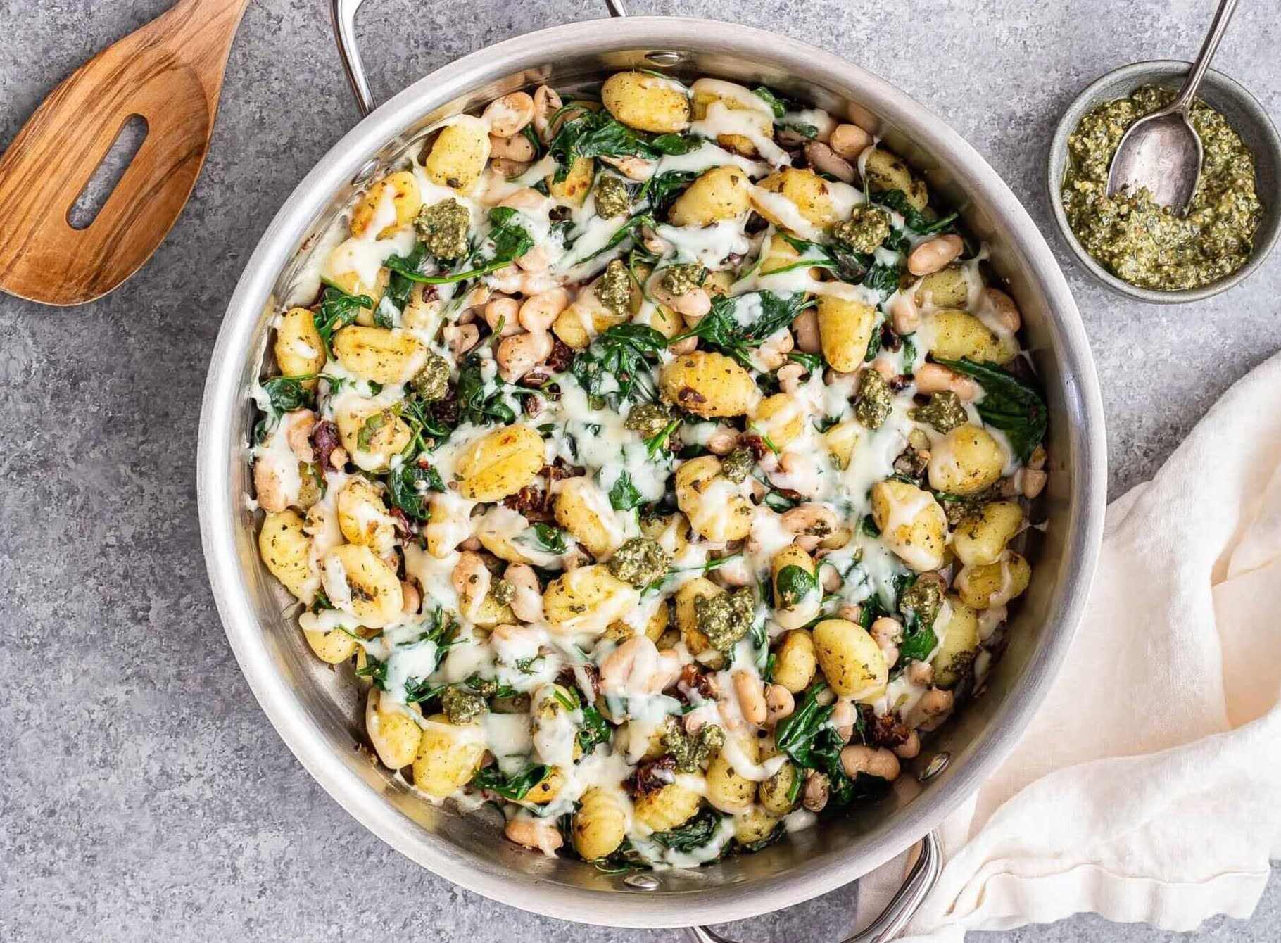 vegan-gnocchi-with-pesto-spinach-and-cannellini-beans-recipe