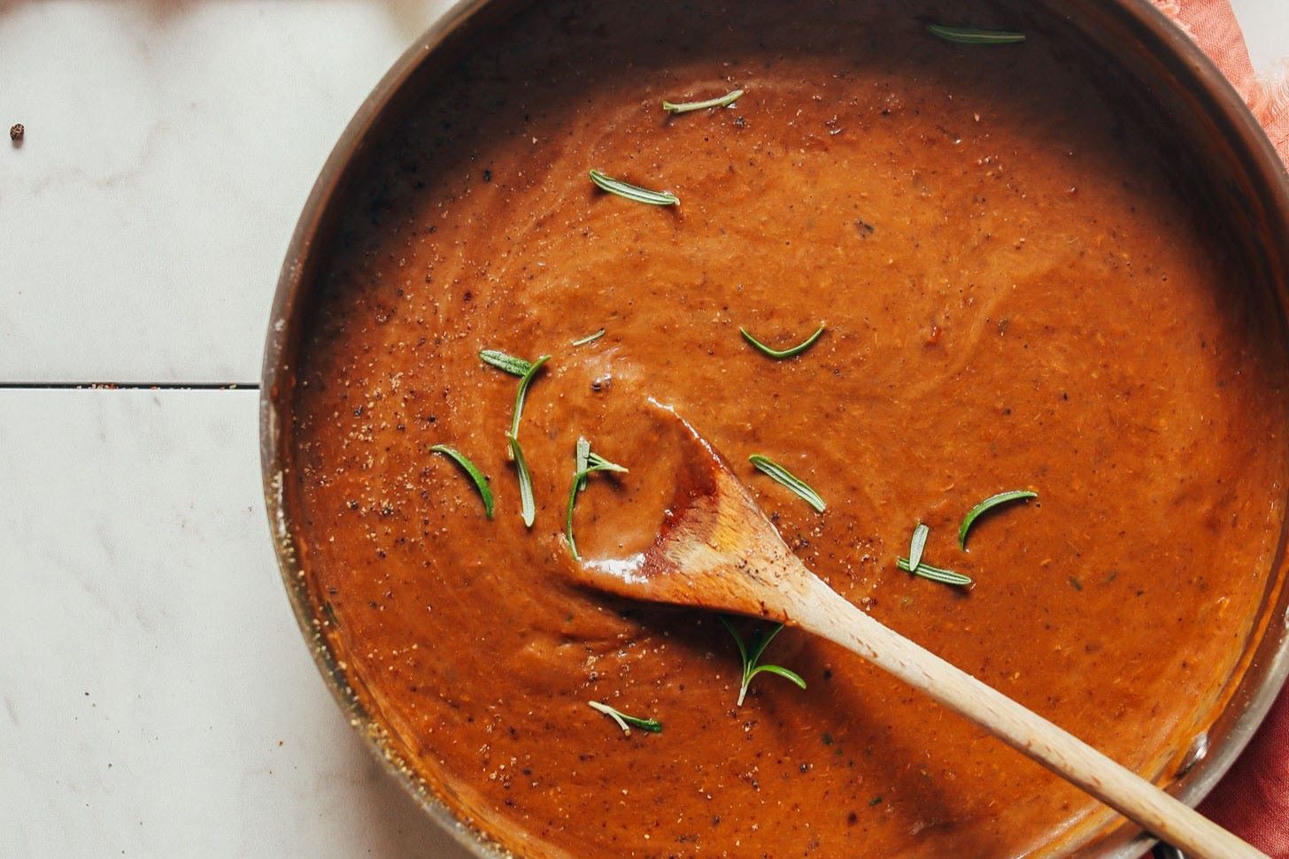 vegan-herb-gravy-recipe