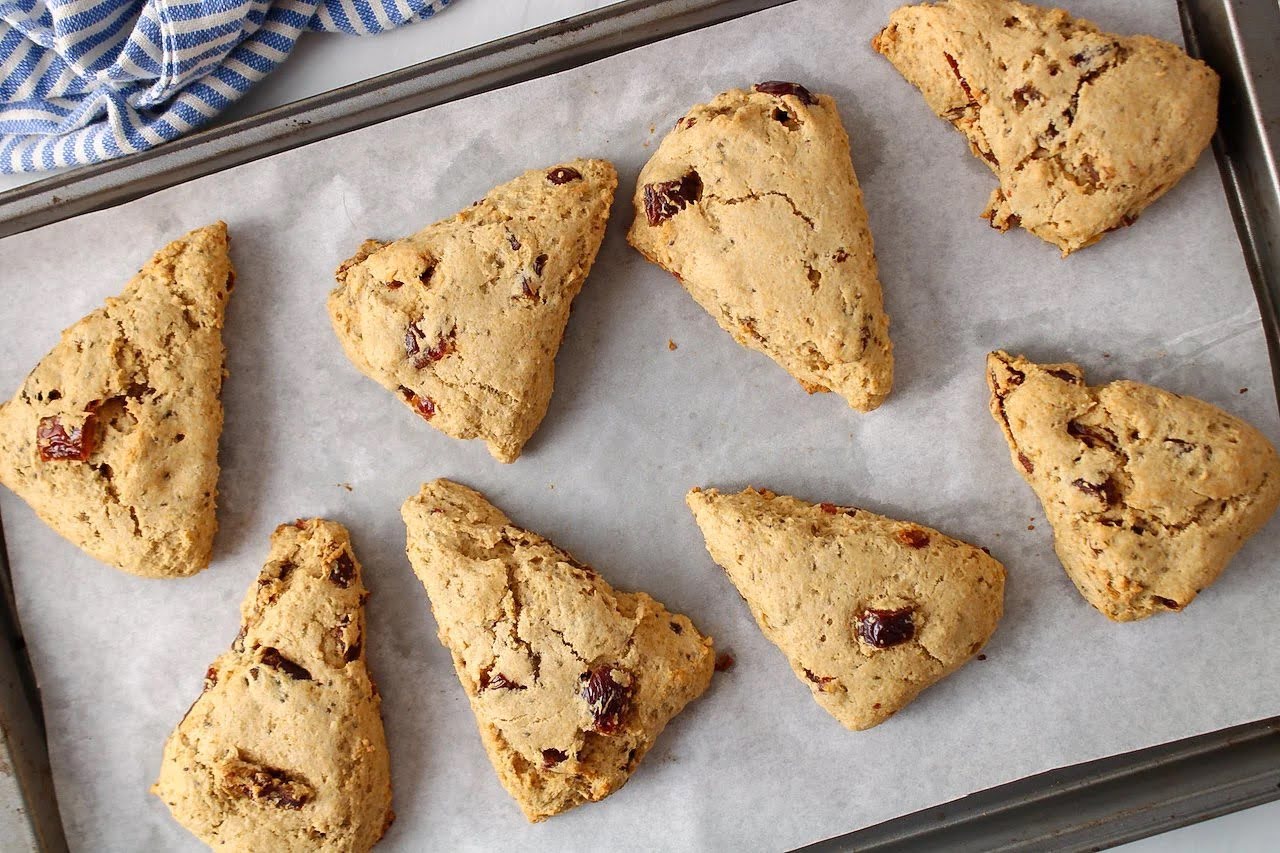 vegan-lemon-scones-with-chia-recipe