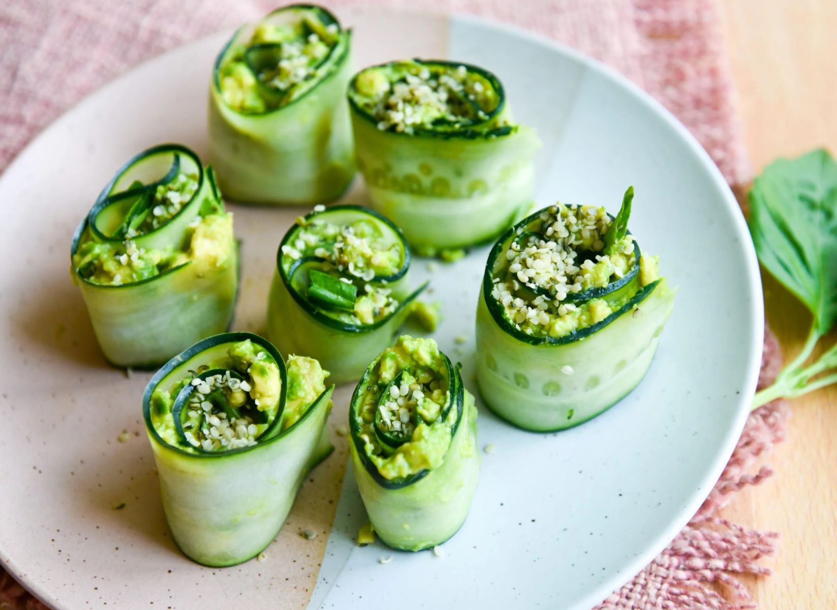 avocado-cucumber-rolls-recipe