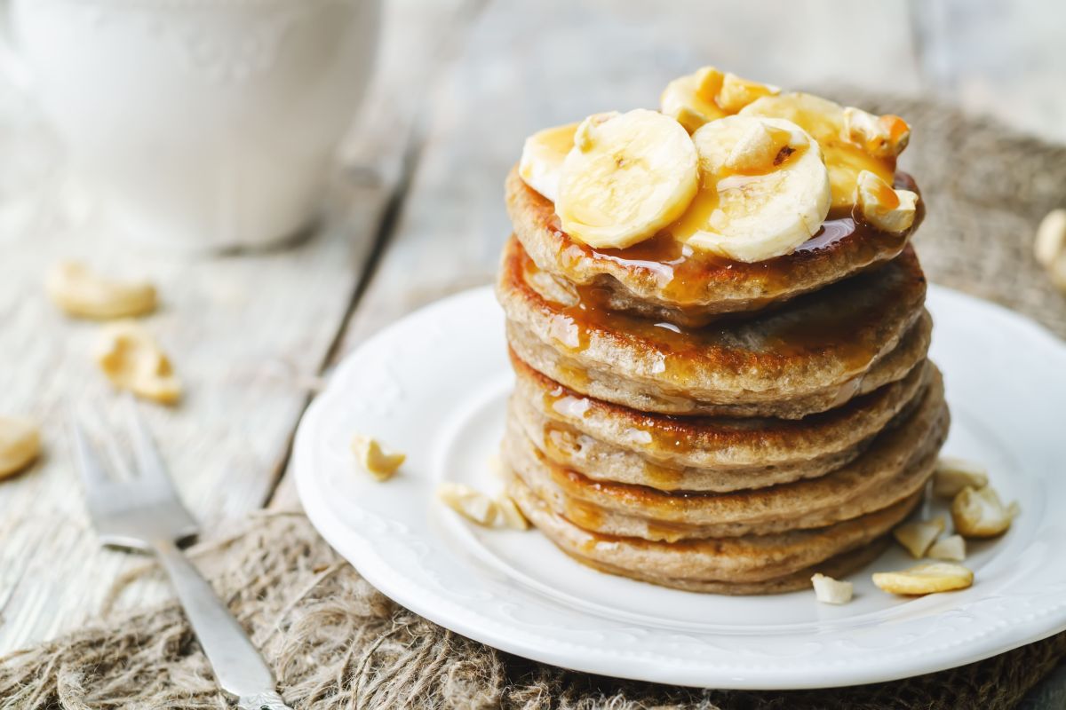 banana-oatmeal-pancakes-recipe