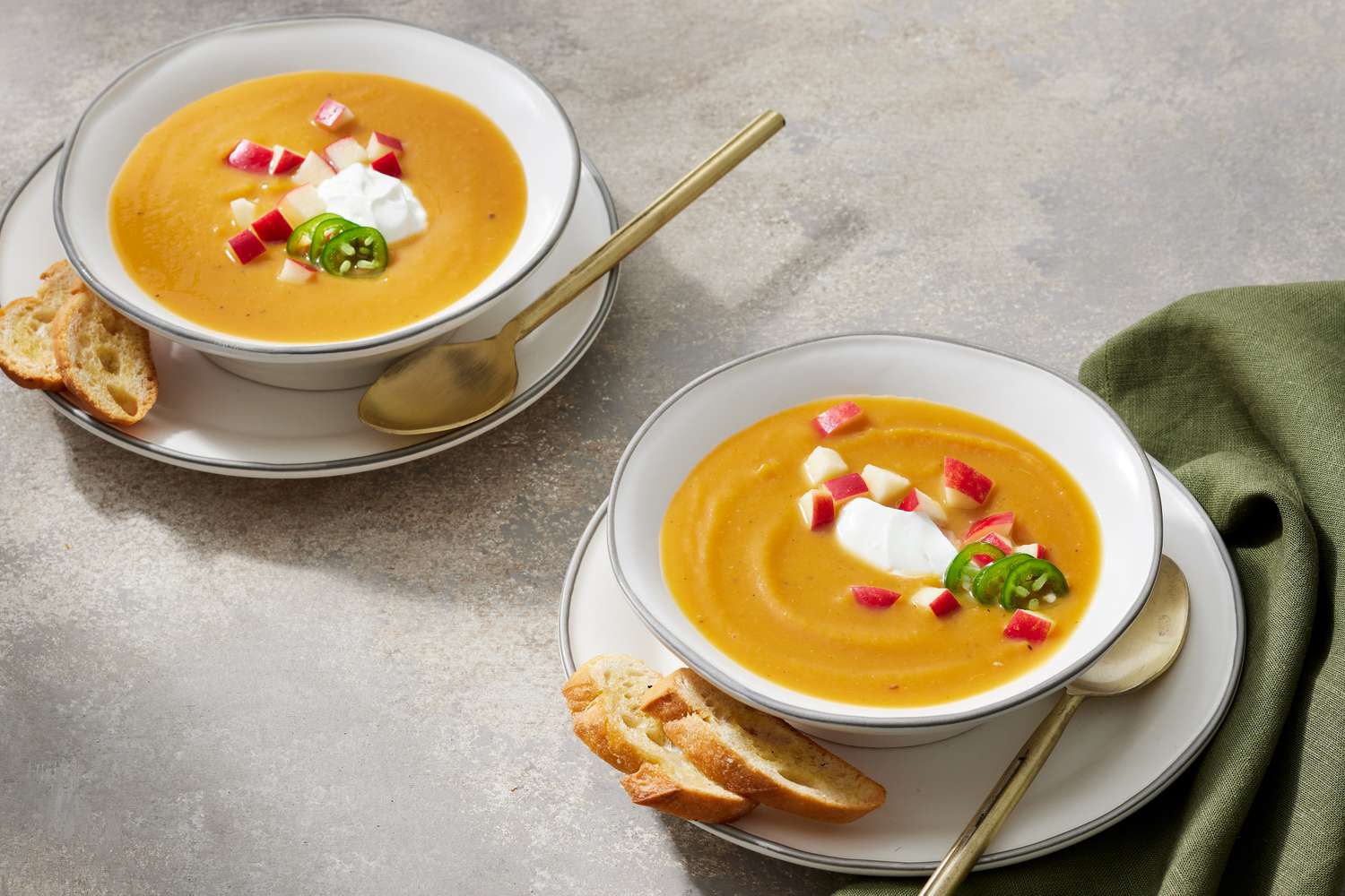 butternut-squash-apple-soup-recipe