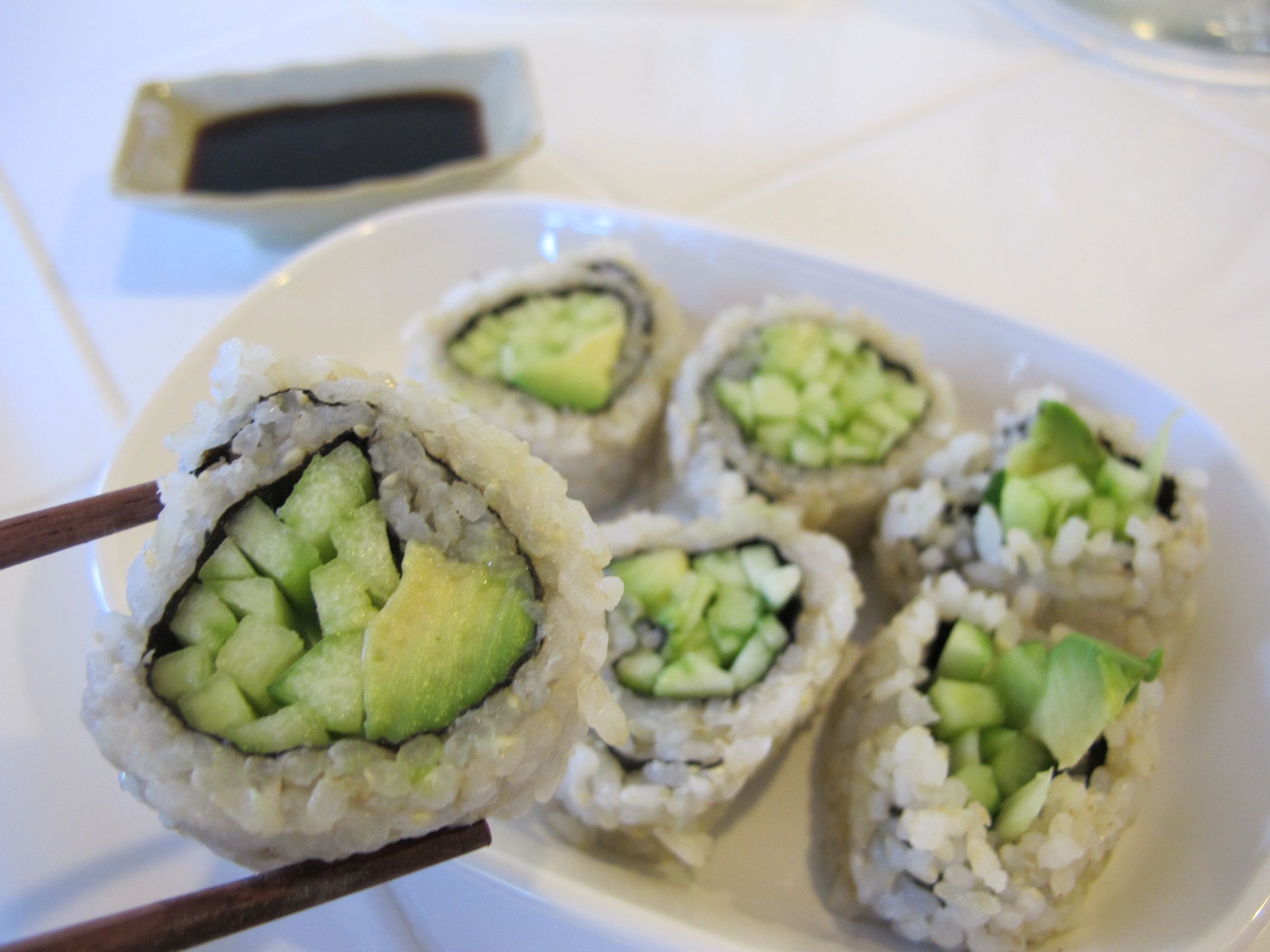 cucumber-avocado-rolls-recipe