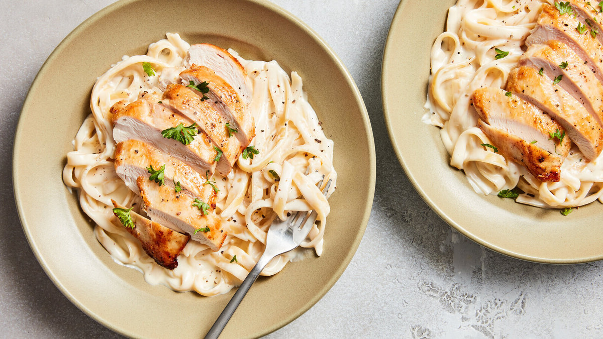 grilled-chicken-alfredo-pasta-recipe