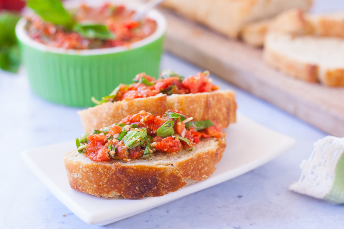 mediterranean-bruschetta-recipe