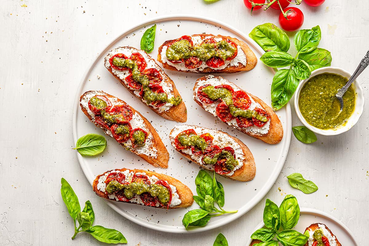 pesto-crostini-recipe