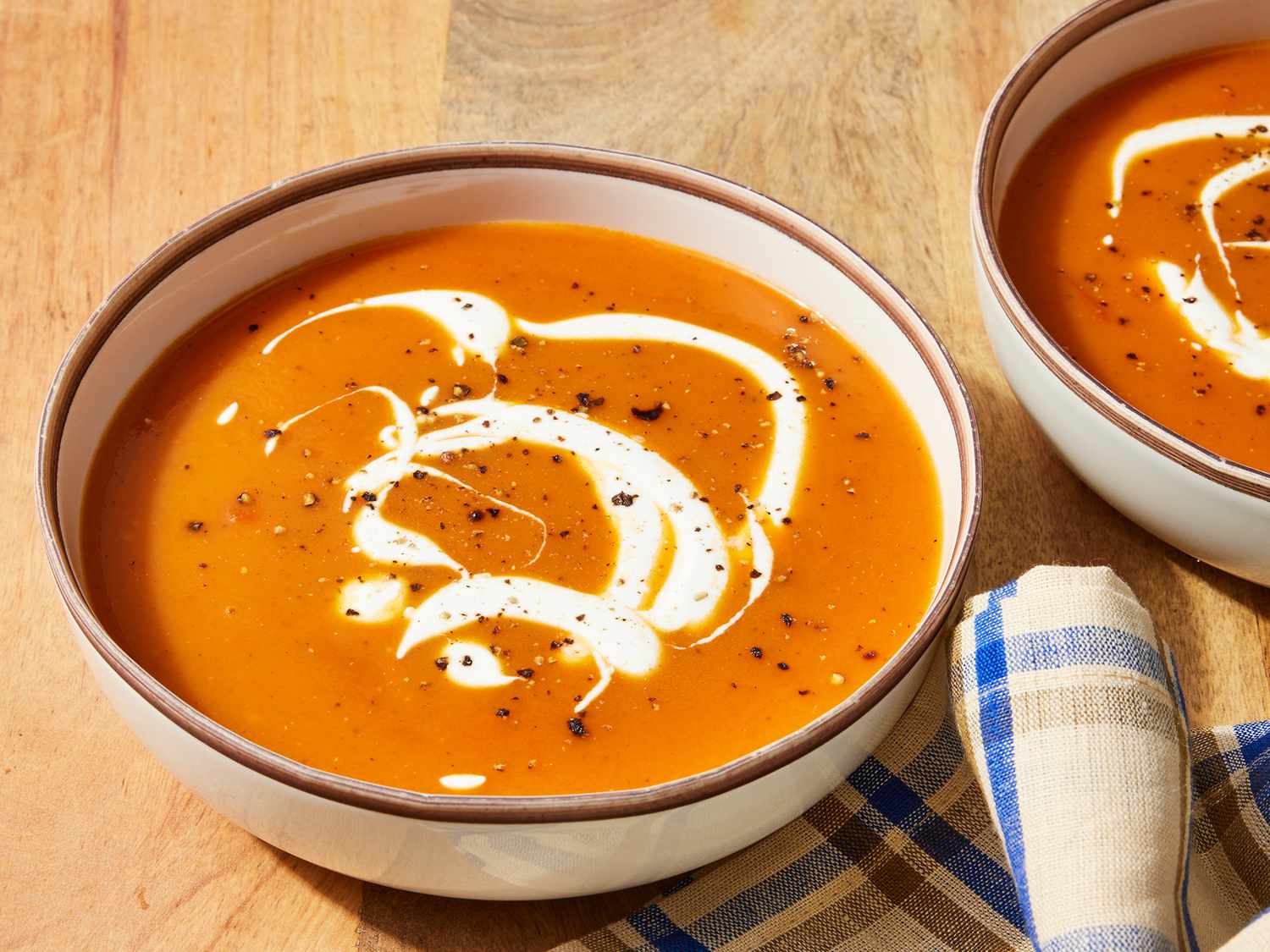 red-pepper-tomato-soup-recipe