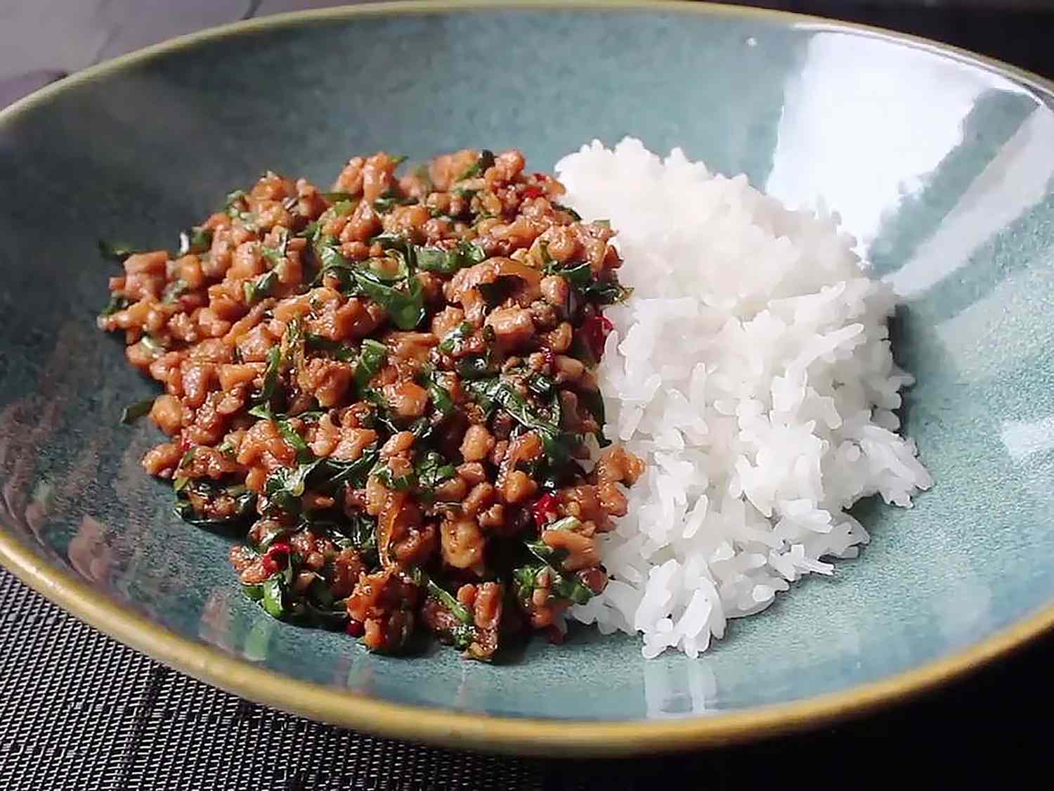 spicy-thai-basil-chicken-recipe