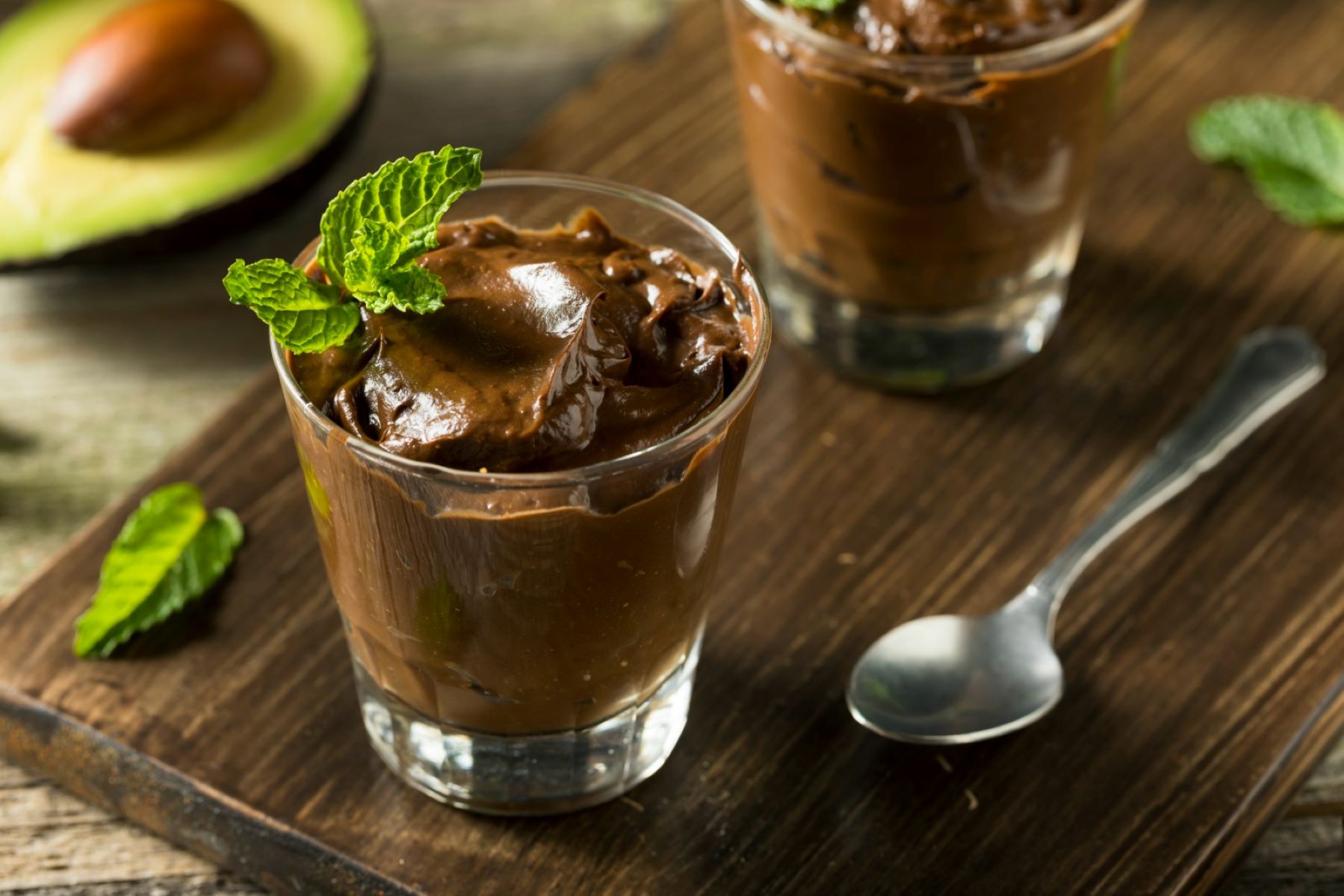 vegan-chocolate-avocado-mousse-recipe