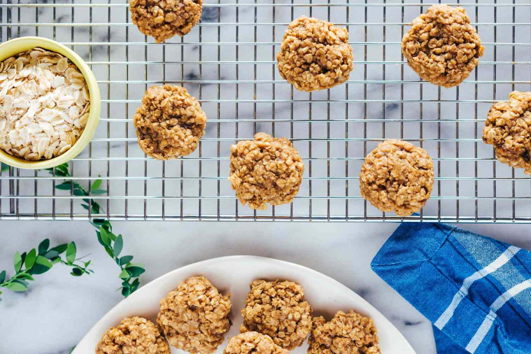 vegan-peanut-butter-oatmeal-cookies-recipe