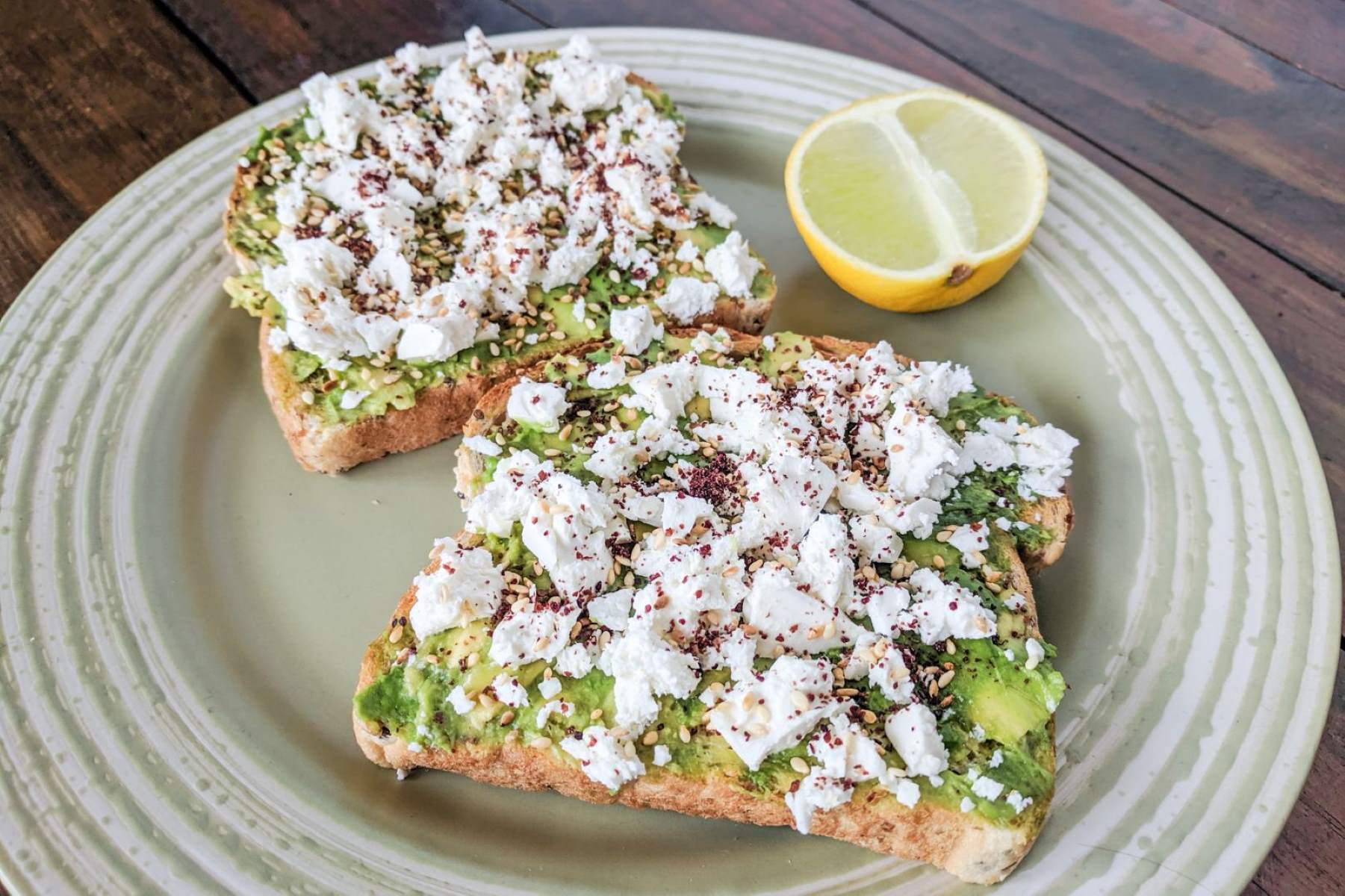 avocado-feta-toast-recipe