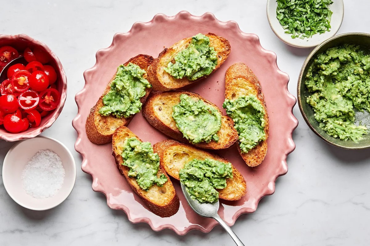 avocado-tomato-bruschetta-recipe