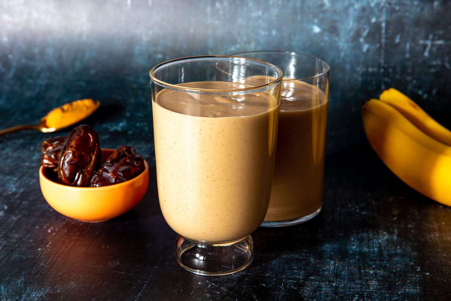 banana-almond-butter-smoothie-recipe