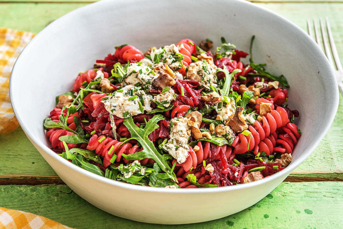 beet-noodles-goat-cheese-walnuts-recipe