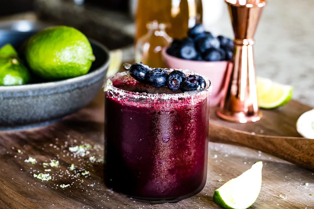 blueberry-lavender-margarita-recipe