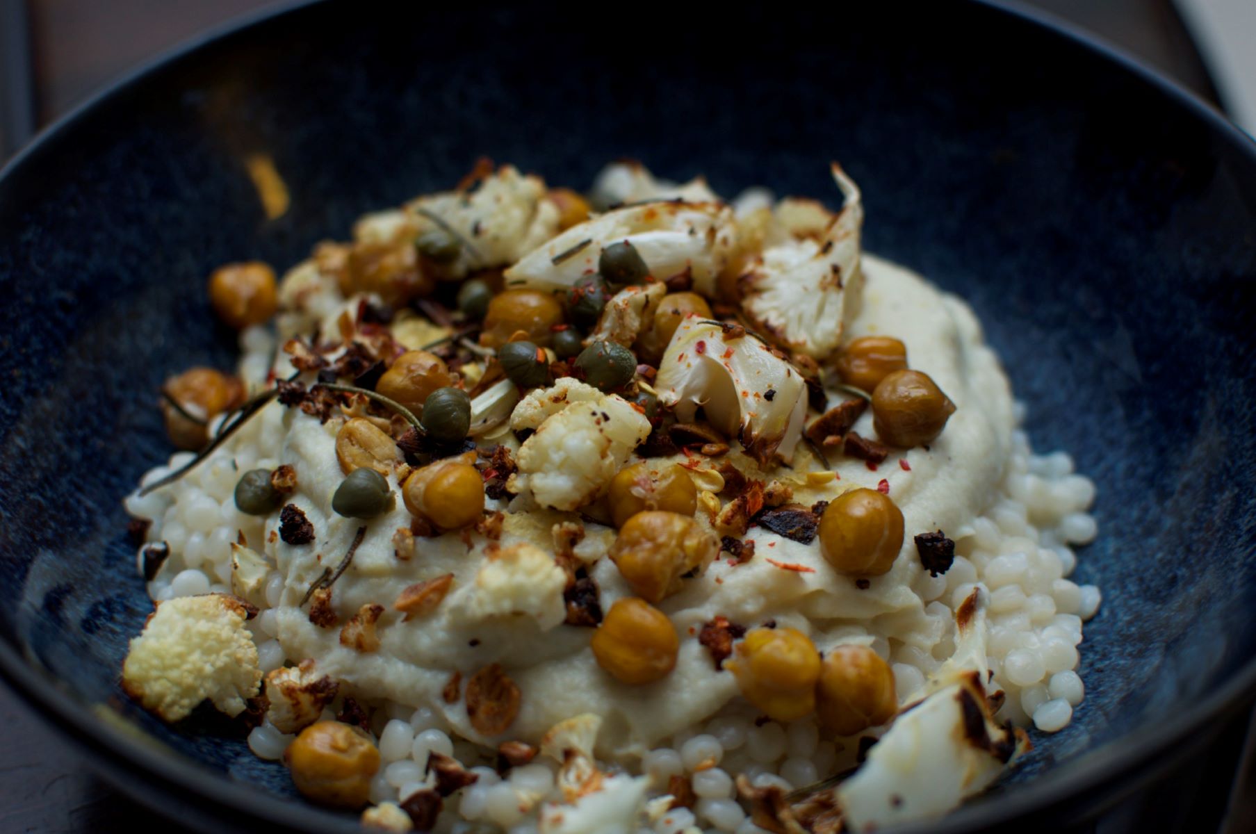 cauliflower-puree-and-chickpeas-recipe