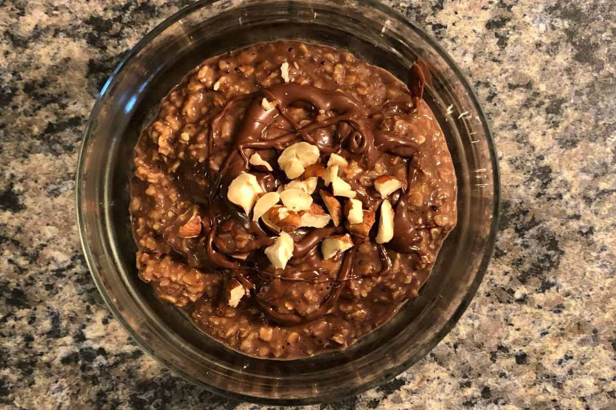 chocolate-hazelnut-oatmeal-recipe