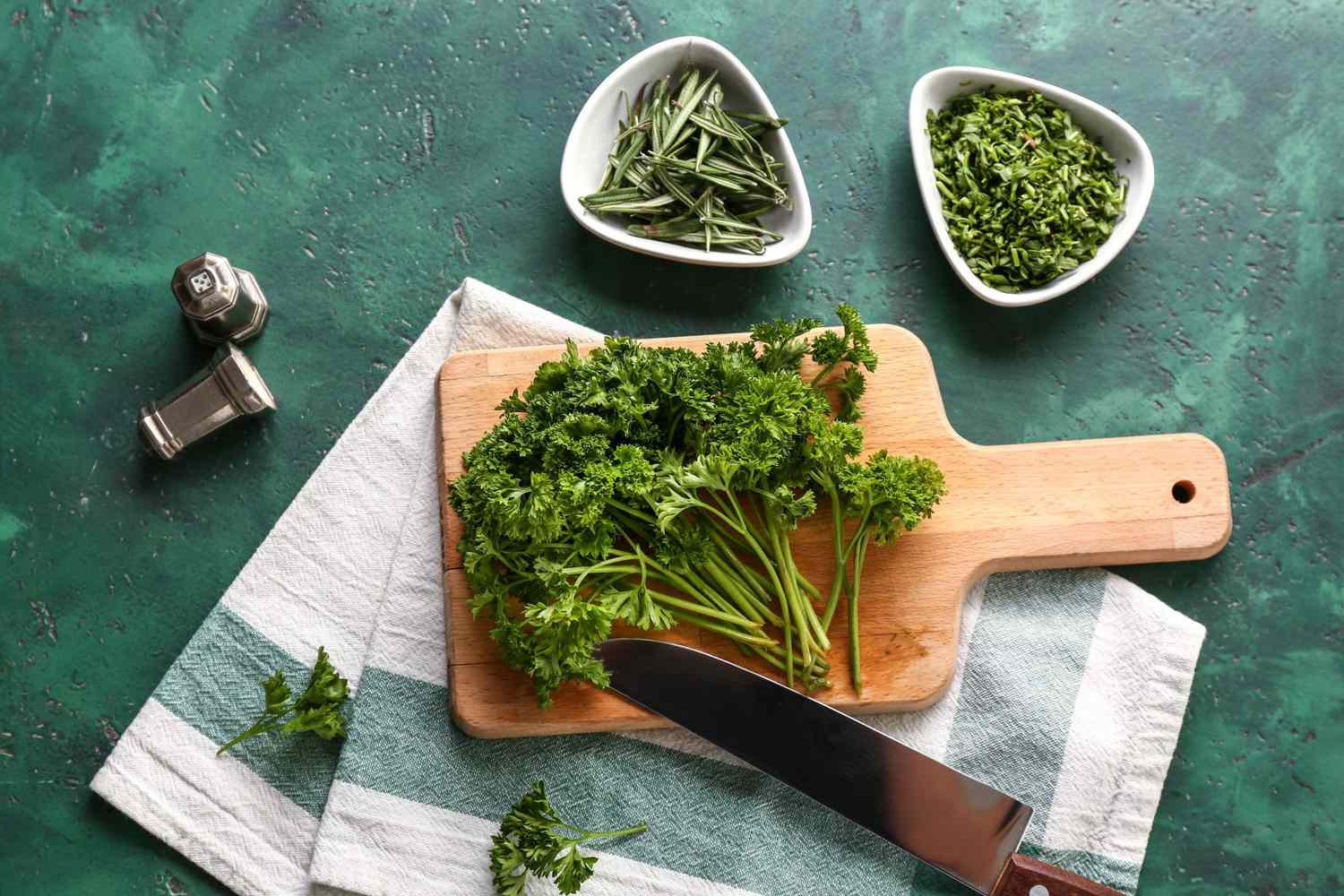 chopped-fresh-herbs-recipe