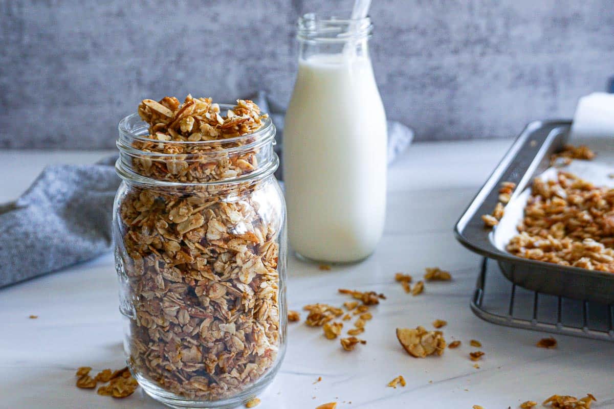 coconut-almond-granola-recipe