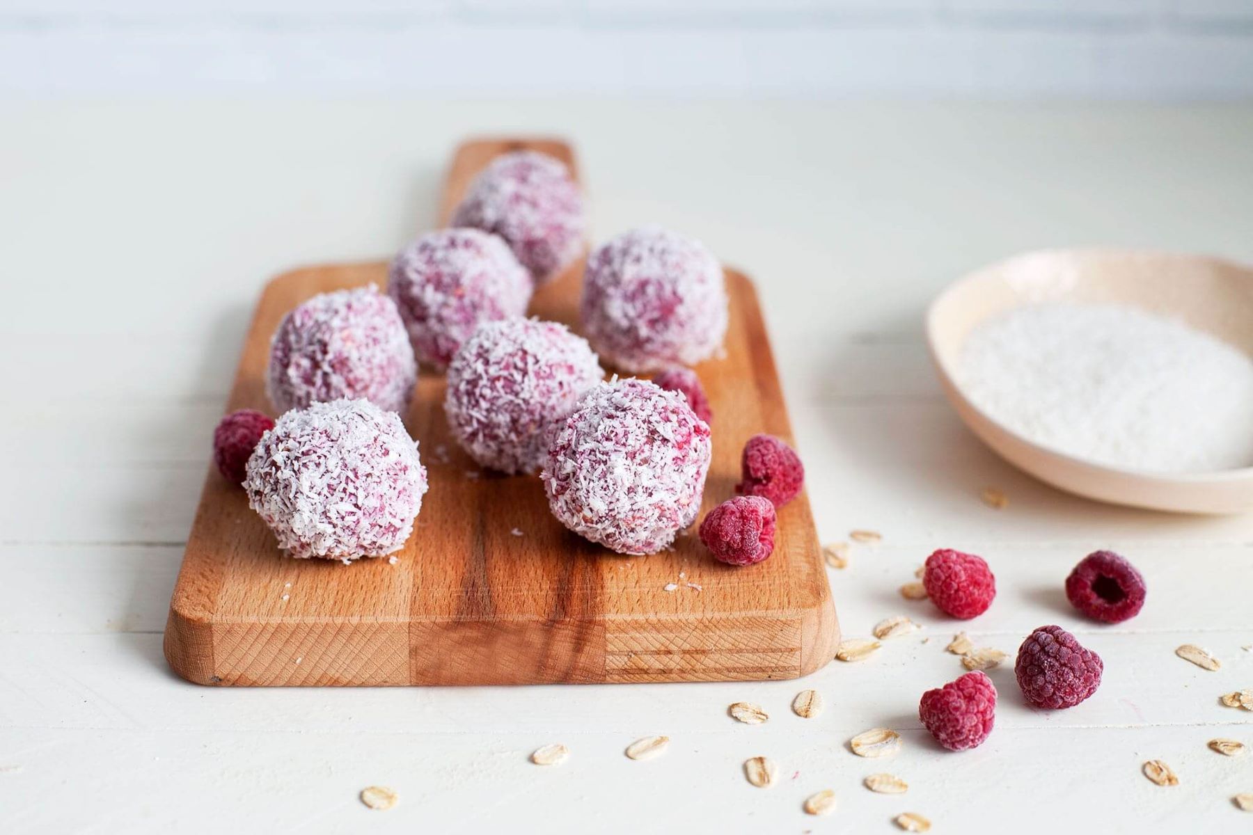 coconut-raspberry-balls-recipe