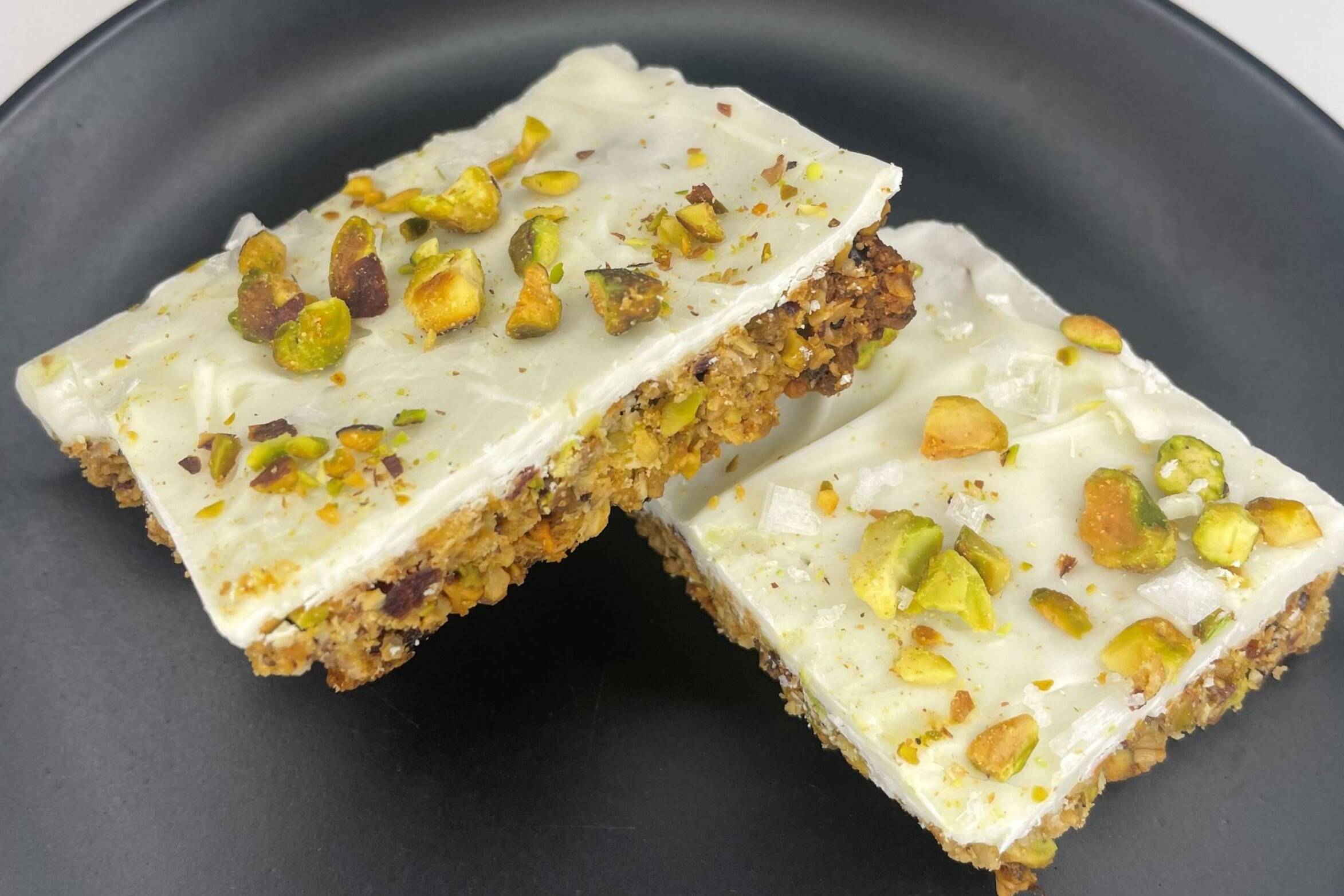 cranberry-pistachio-oatmeal-bars-recipe