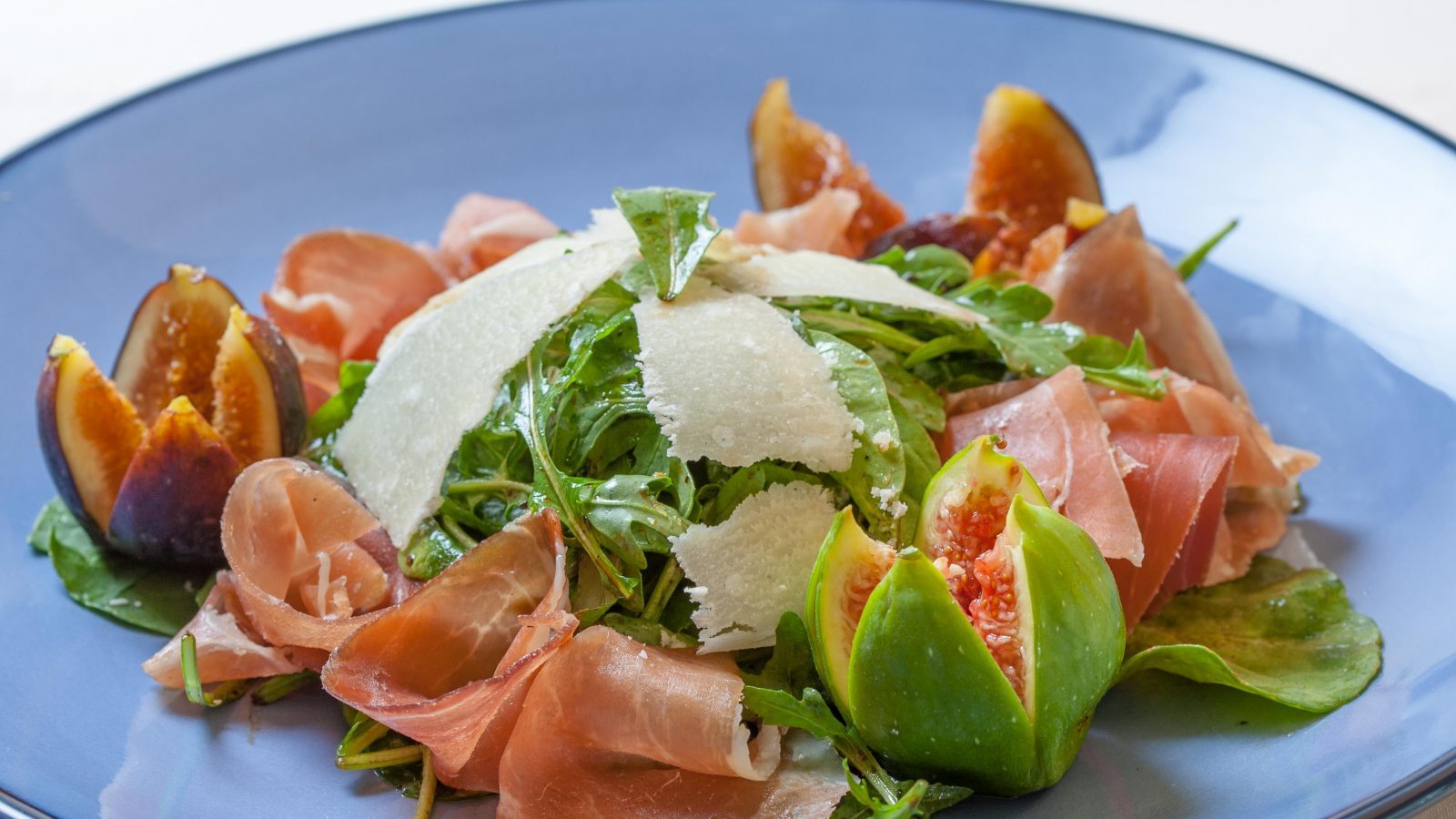 fig-and-prosciutto-salad-recipe