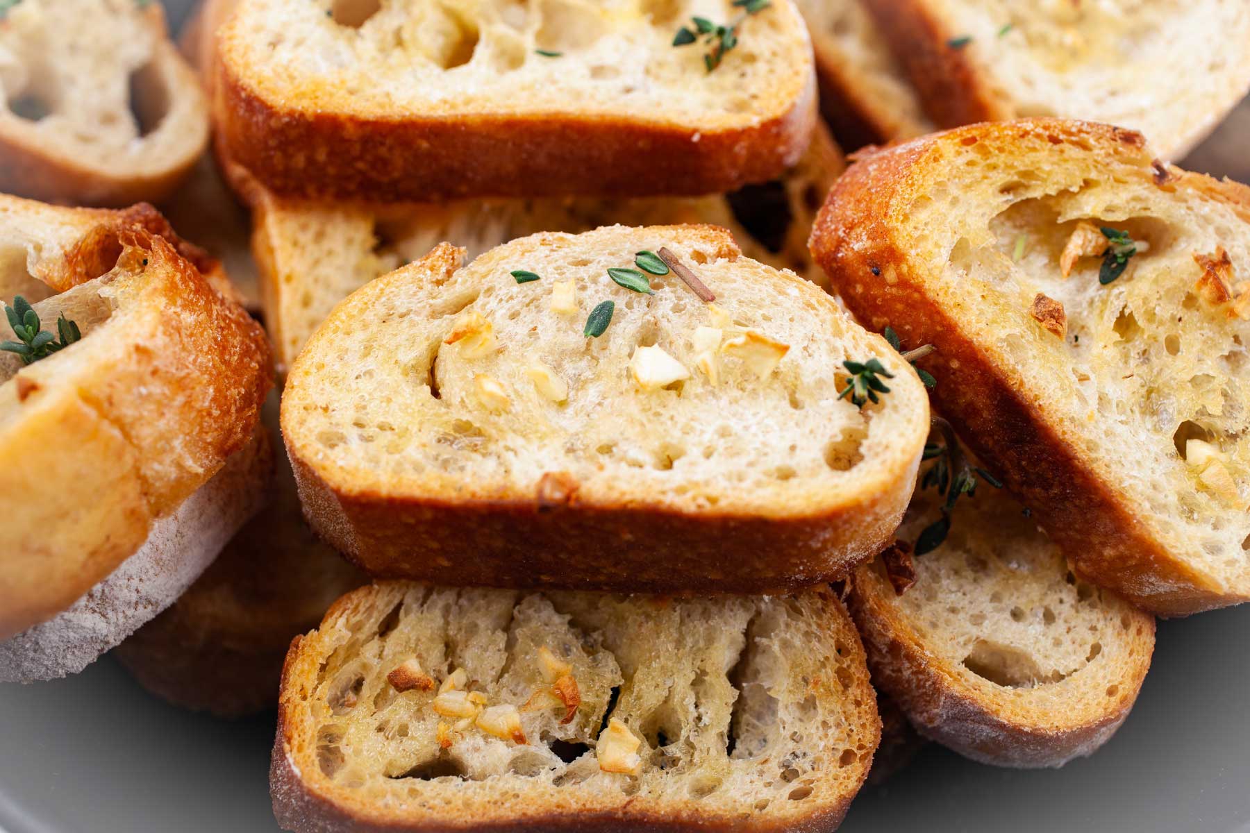 garlic-herb-crostini-recipe