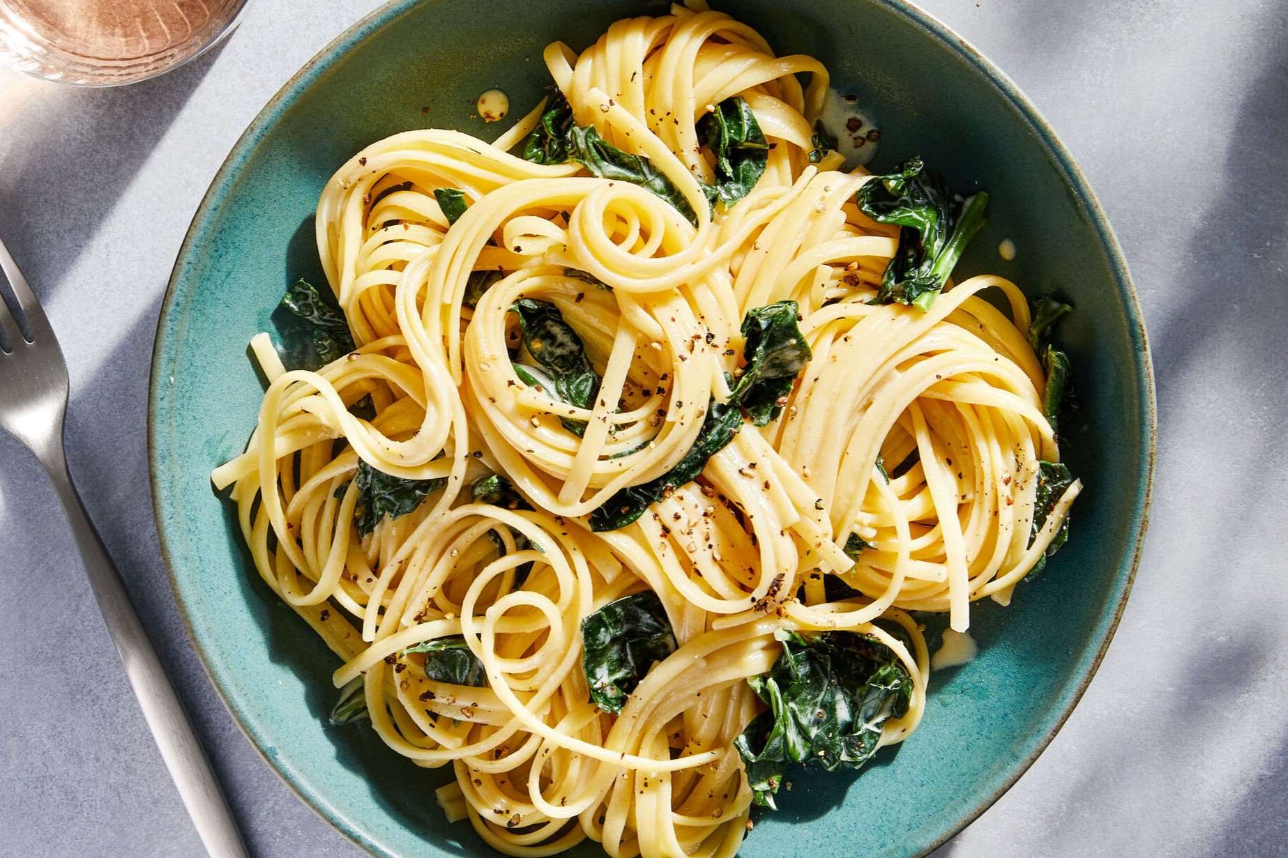 garlic-herb-vegan-butter-pasta-recipe