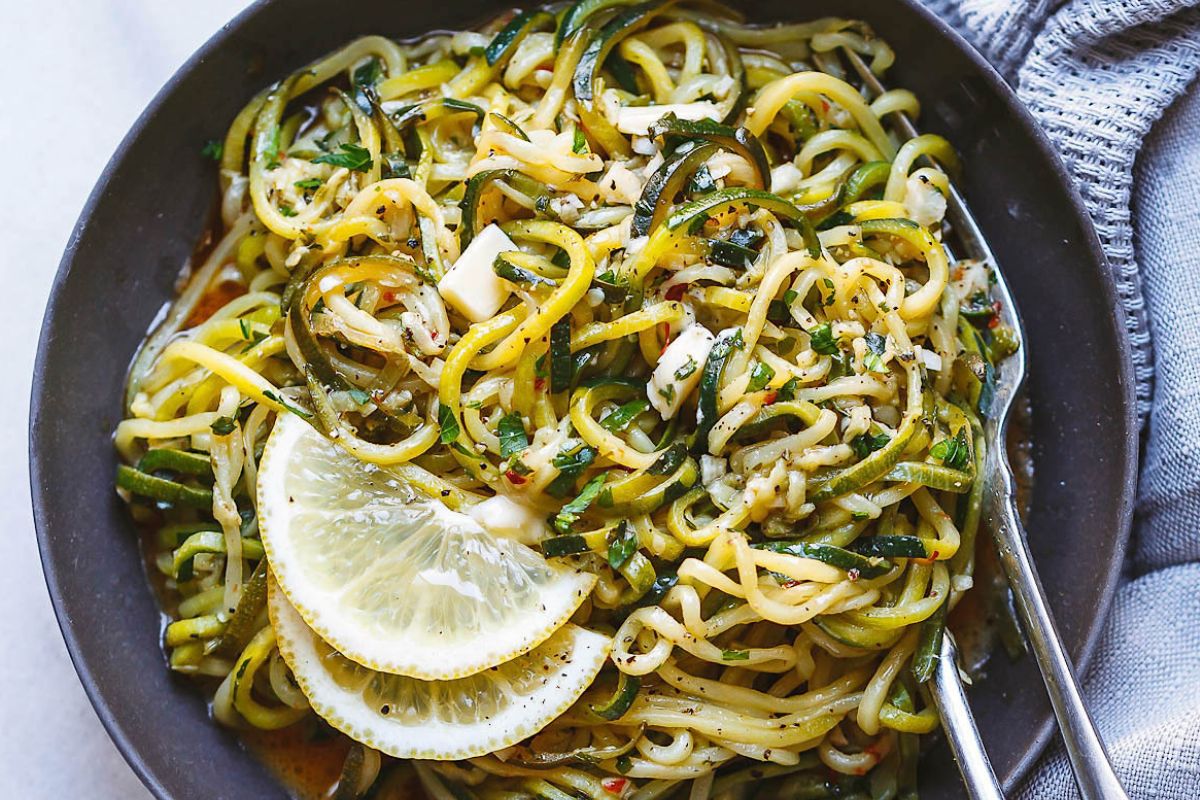 garlic-zucchini-noodles-recipe