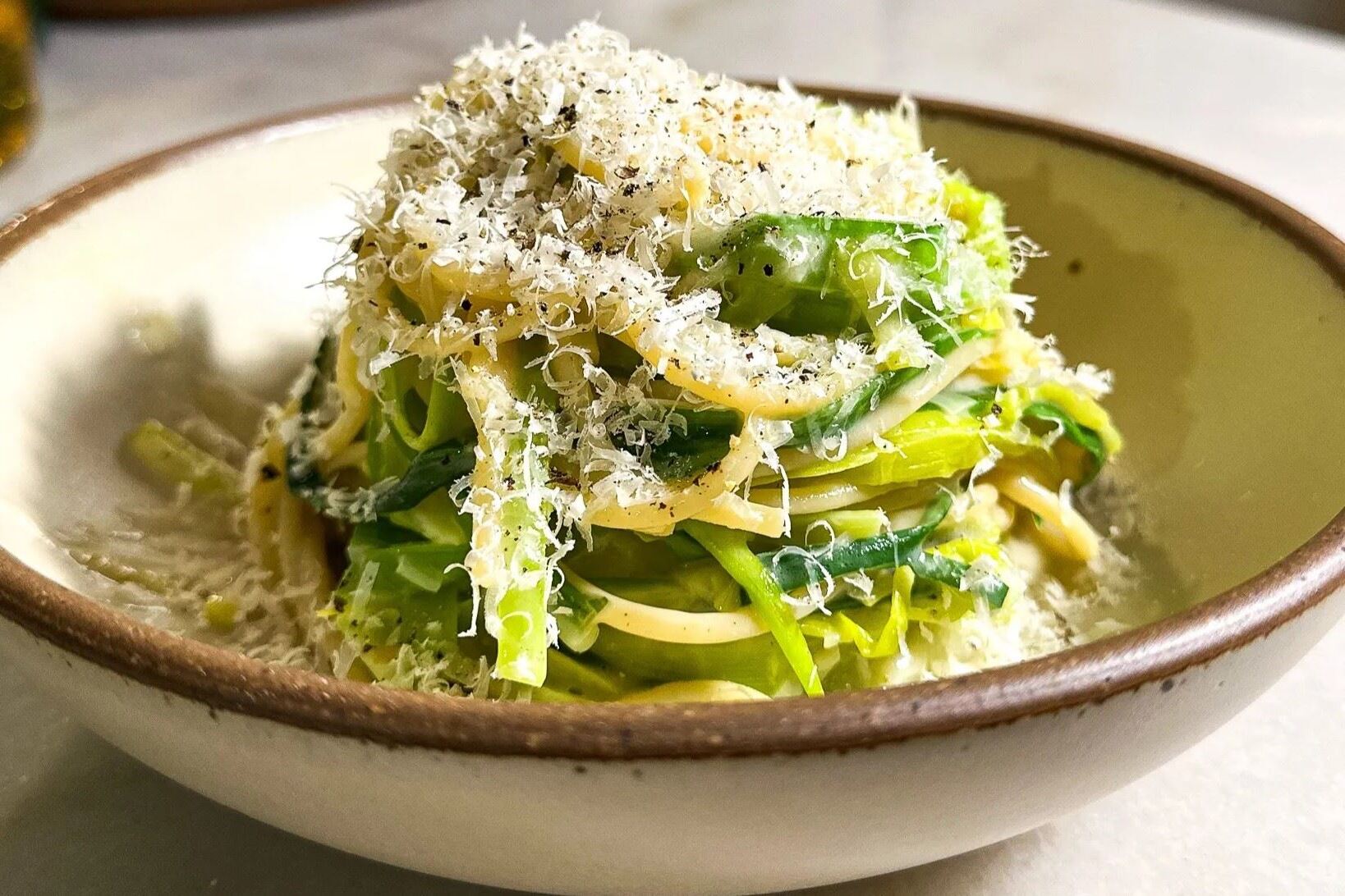 leek-almond-pasta-recipe