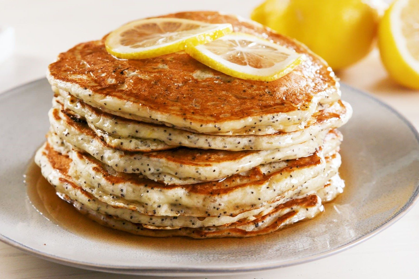 lemon-poppy-seed-pancakes-recipe