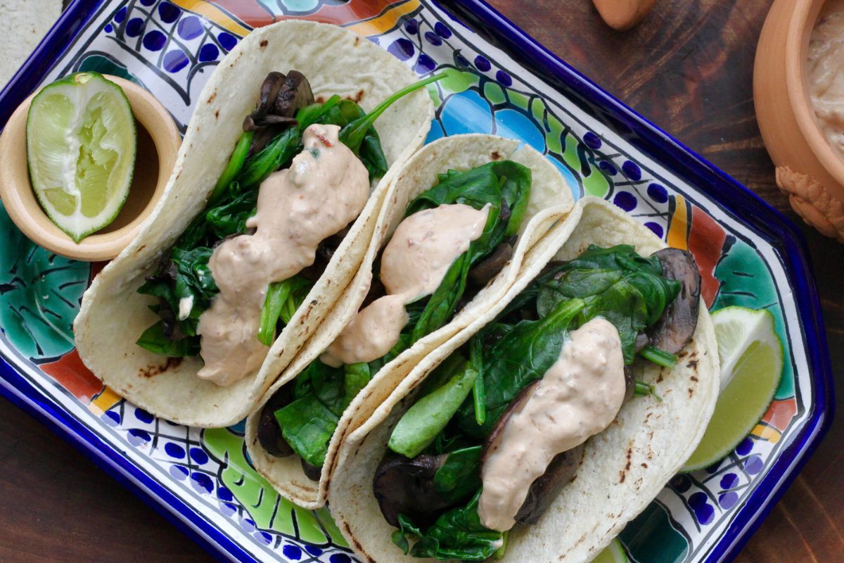 mushroom-spinach-tacos-recipe