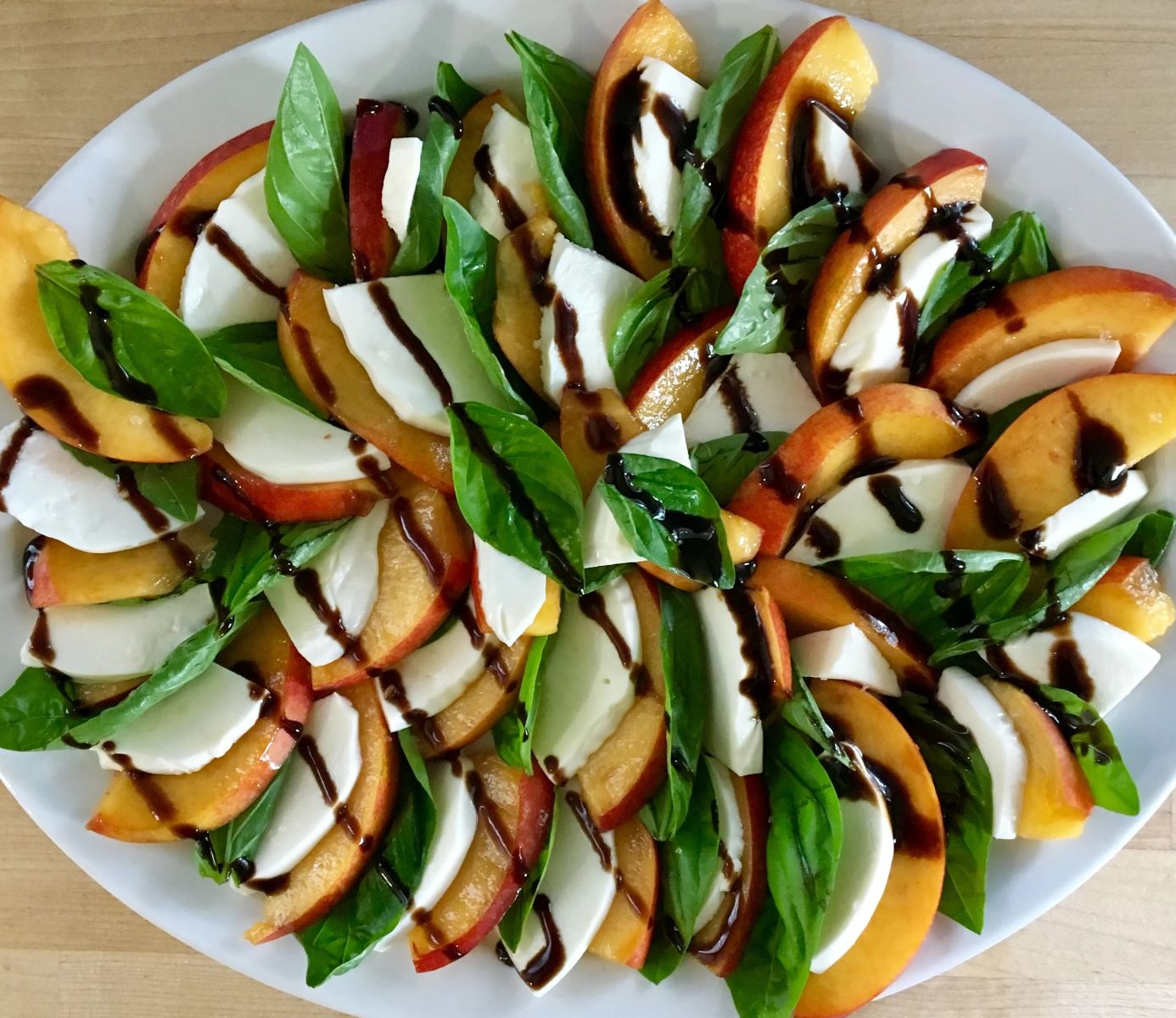 peach-basil-salad-recipe