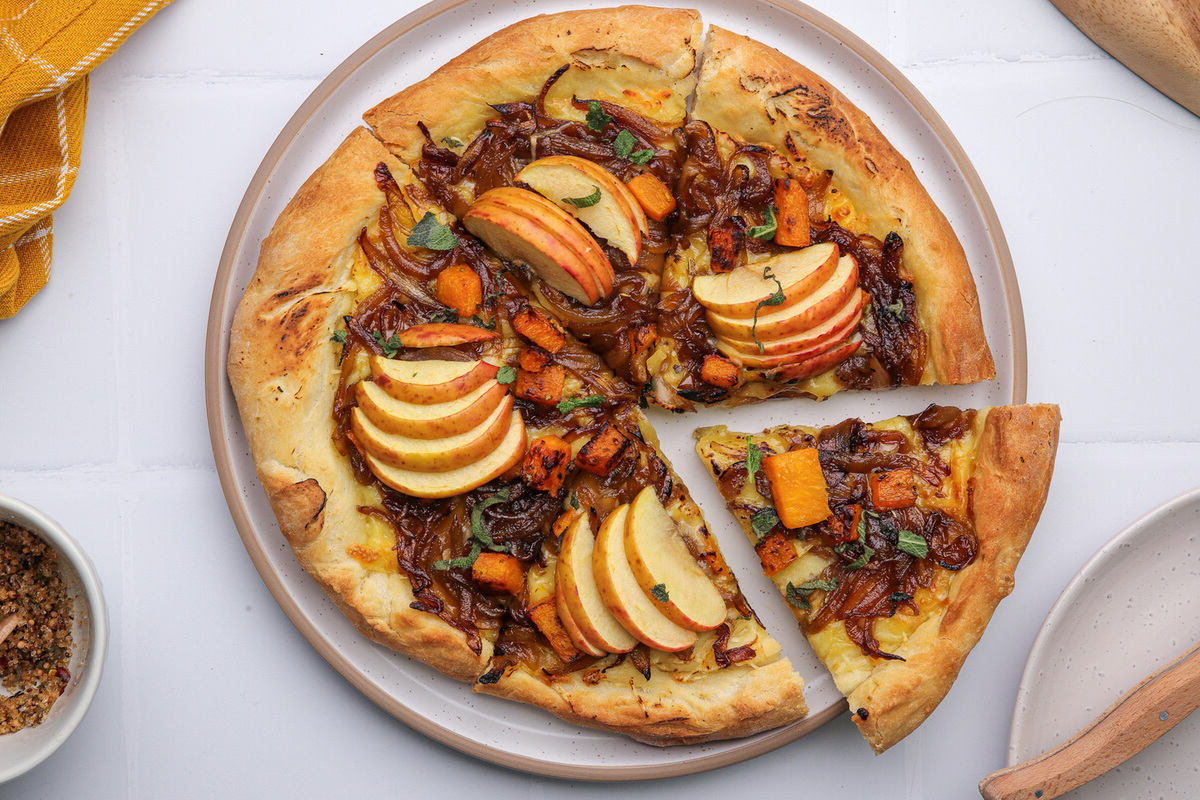 pumpkin-apple-pizza-recipe