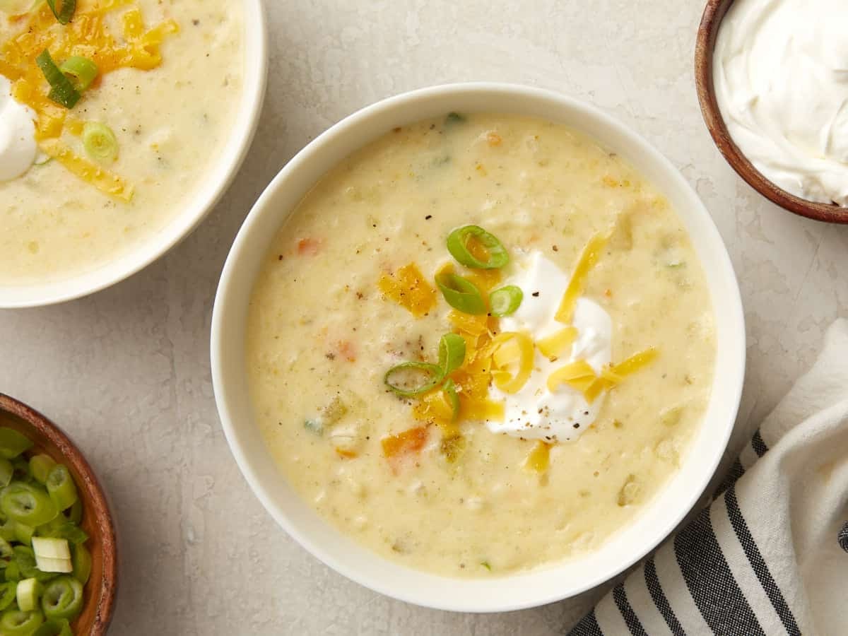 slow-cooker-potato-soup-recipe