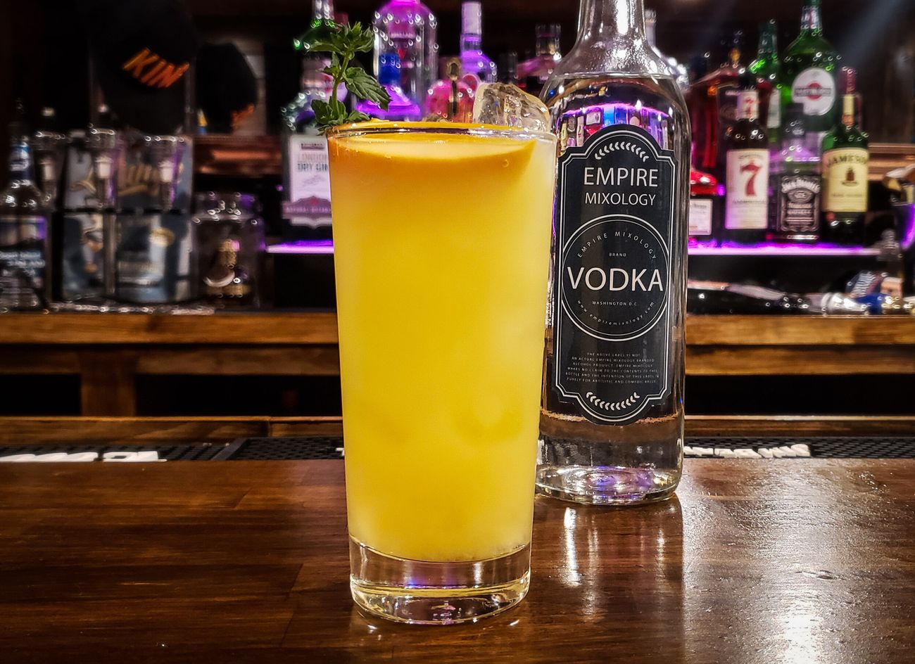 orange-crush-vodka-cocktail-recipe